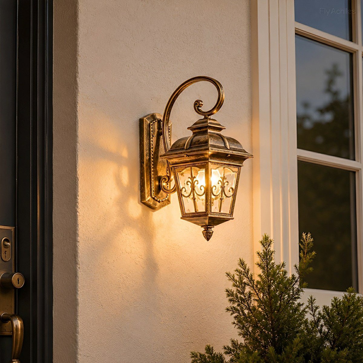 Classic European Outdoor Waterproof Tower Glass Wall Light LED Exterior Sconce