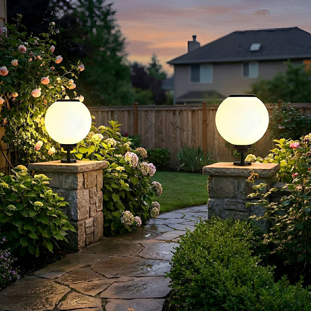 Classic Solar Fence Waterproof Globe LED Fence Post Caps Lights