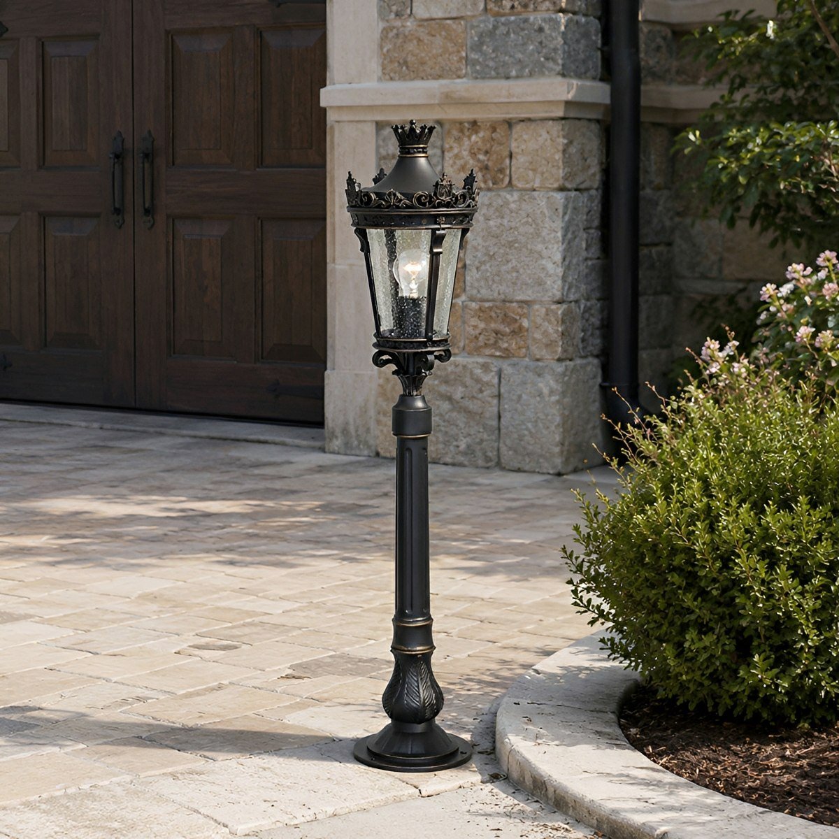 Classic Vintage European Lantern Pathway Bollard Light
