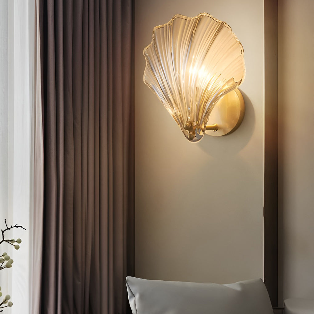 Seashell-Shaped Glass Wall Lamp Elegant Modern LED Decorative Fixture