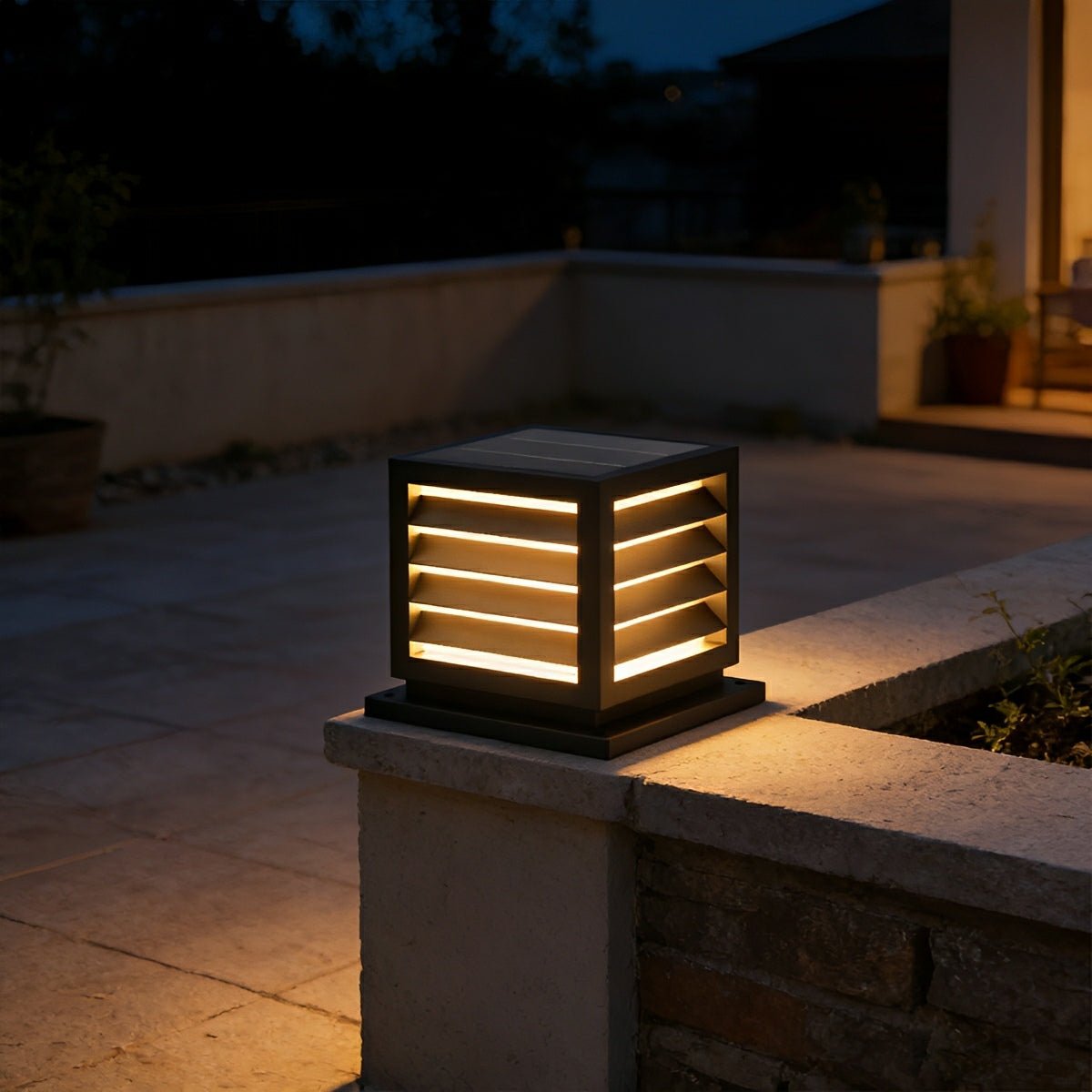 Outdoor Black Square Grille Post Cap Lights Fence Column Light