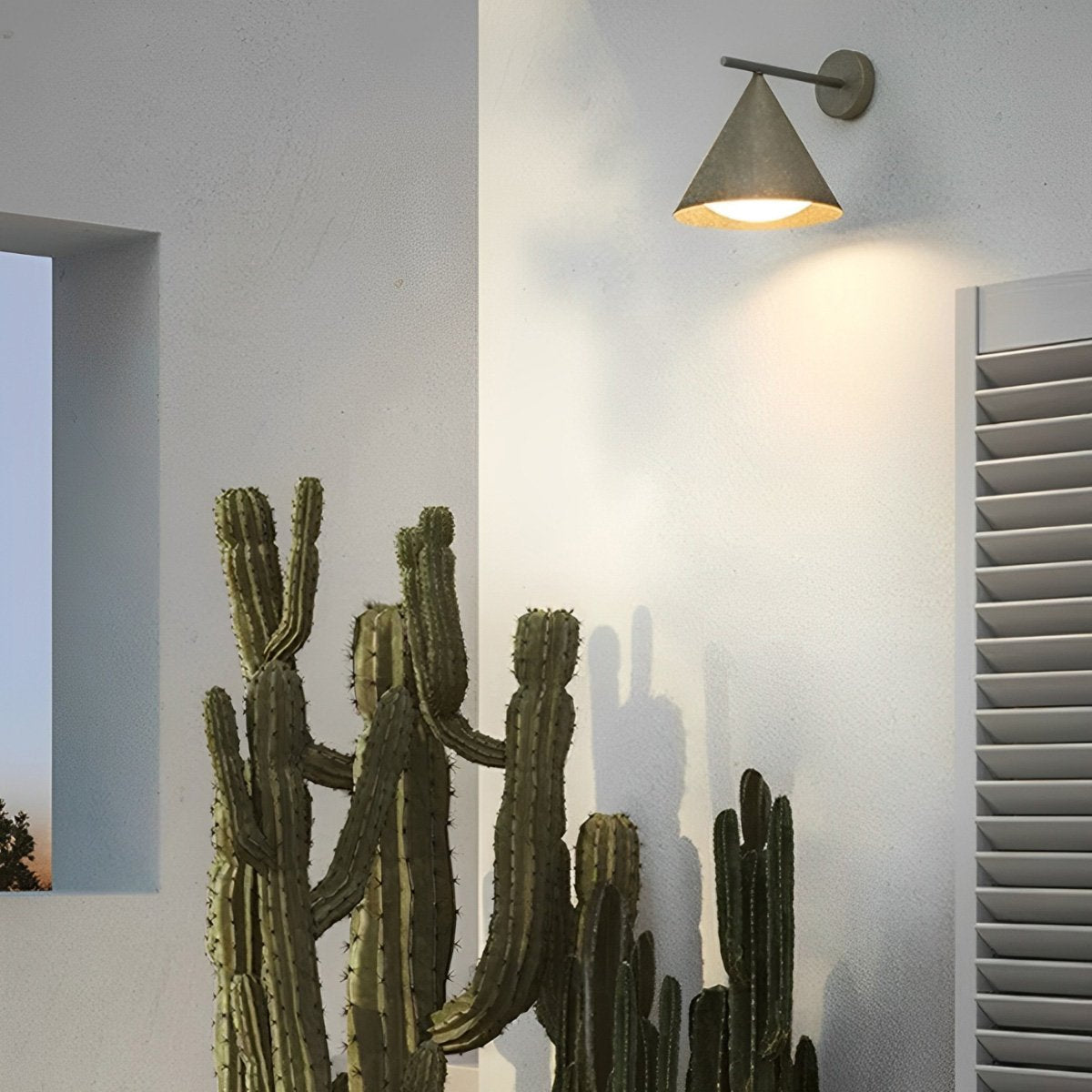 Solar Waterproof Modern Minimalist Bell LED Outdoor Wall Sconces