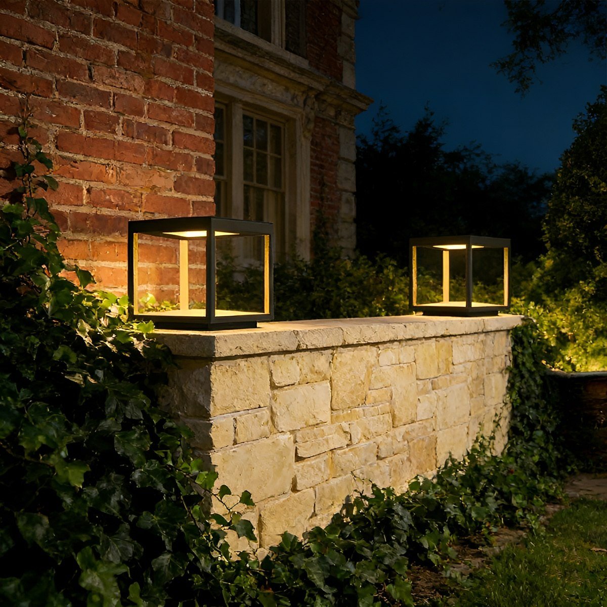 Square Hollow Frame Waterproof LED Outdoor Post Cap Light
